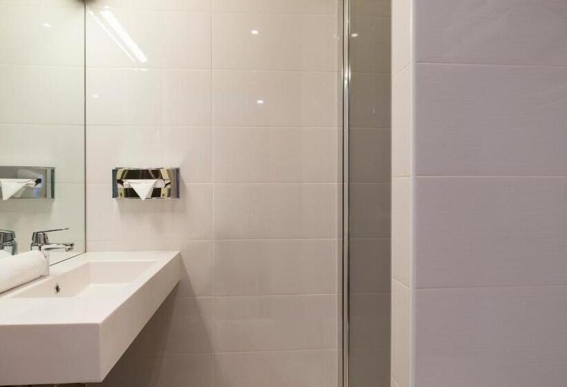 غرفة قياسية, Brit Hotel Confort Le Limouzi Tulle