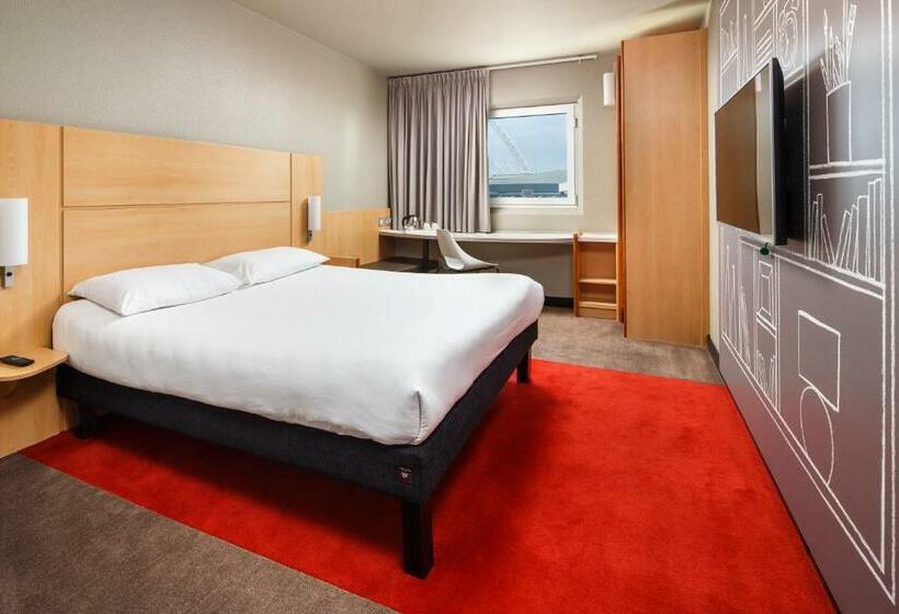 标准间, Ibis London Wembley