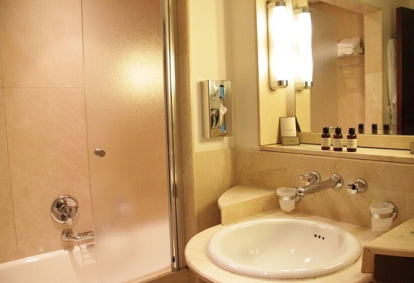 디럭스 룸, Mgallery Le Diwan Rabat