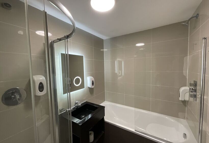 스탠다드 룸, Old Mill Hotel & Lodge