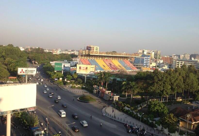 Номер Superior, Parkroyal Saigon