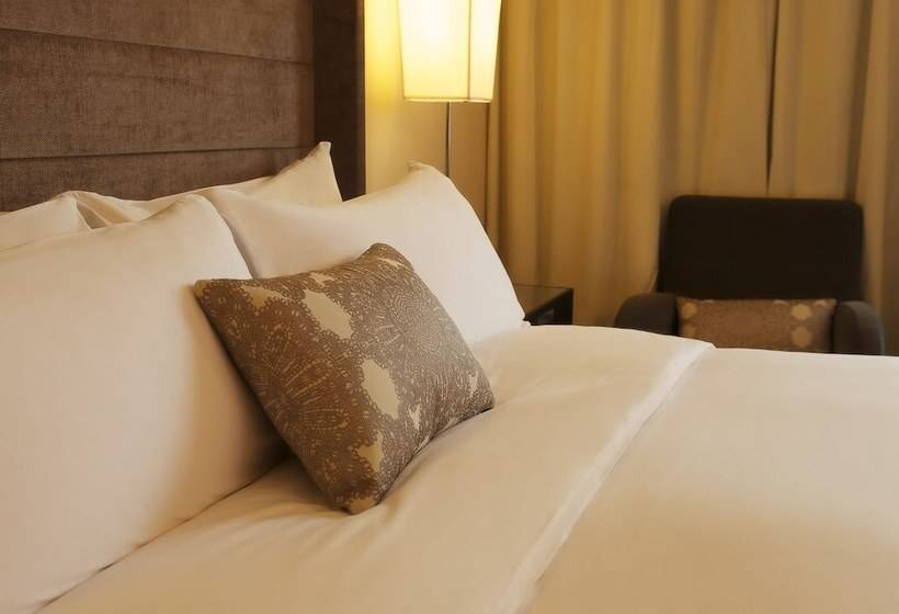 Номер Superior, Parkroyal Saigon