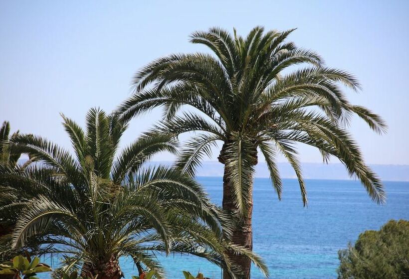 سوییت با چشم‌انداز دریا, Son Caliu  Spa Oasis