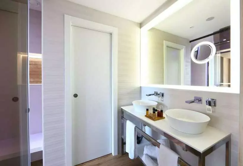 اتاق پرمیوم با چشم‌انداز دریا, Son Caliu Spa Oasis