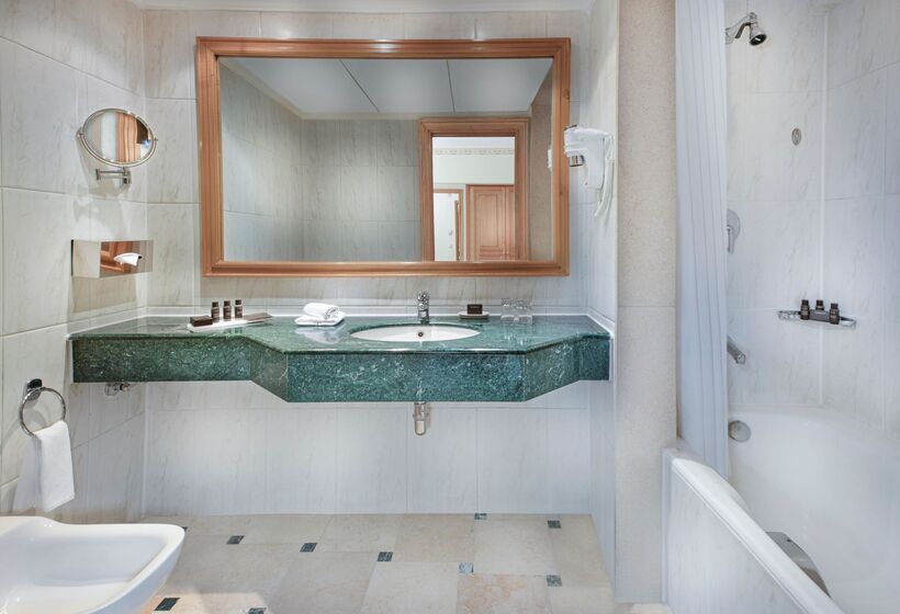 سوییت جونیور, Steigenberger Nile Palace Luxor   Convention Center