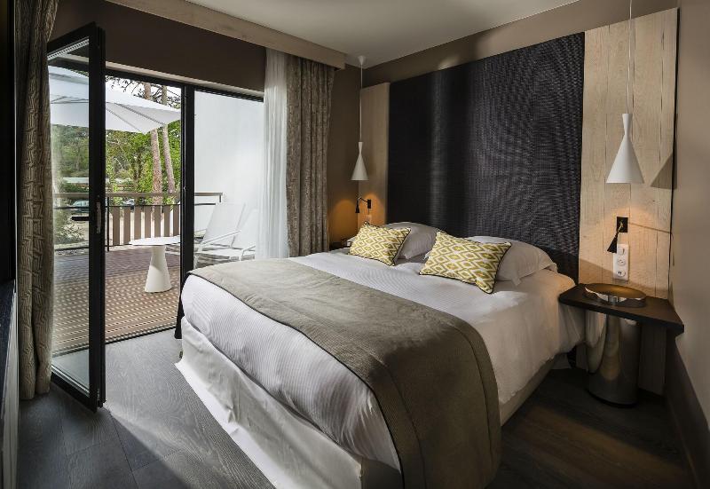 سوییت جونیور, Thalazur Arcachon