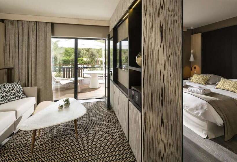 سوییت جونیور, Thalazur Arcachon