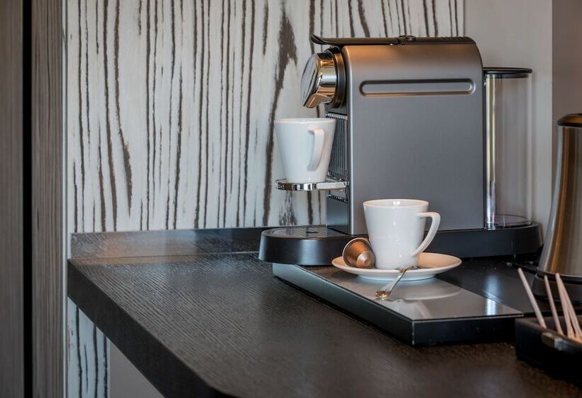 سوییت اجرایی, Thalazur Arcachon