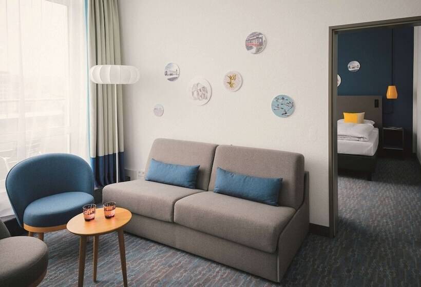 Полулюкс, Vienna House Easy By Wyndham Wuppertal