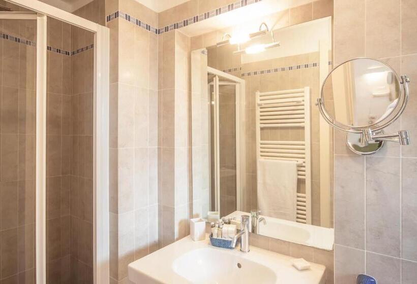 חדר אקונומי יחיד, Villa I Barronci Resort & Spa