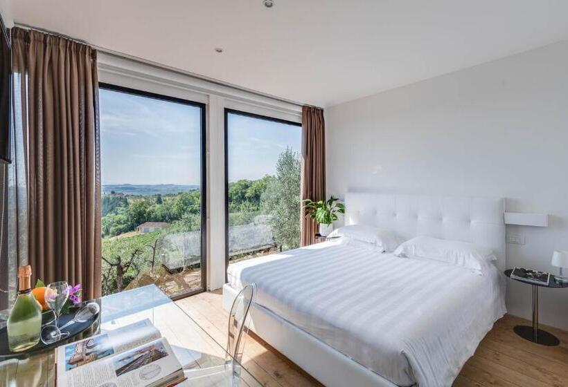 בקתת סופריור בת חדר 1, Villa I Barronci Resort & Spa