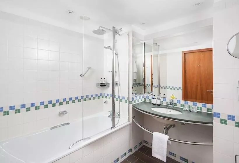 اتاق استاندارد, Voco St. David S Cardiff, An Ihg