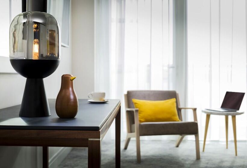 适合残疾人使用的标准间, Voco St. David S Cardiff, An Ihg