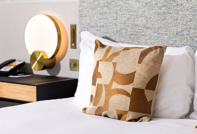 小型套房, Voco St. David S Cardiff, An Ihg