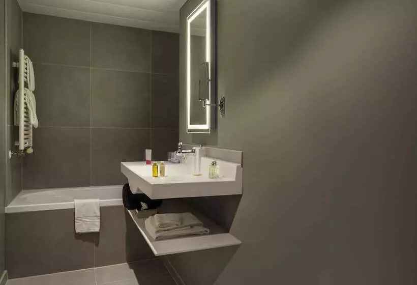 سوییت سوپریور, Novotel Geneve Centre