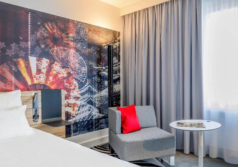 スタンダードトリプルルーム, Novotel Köln City