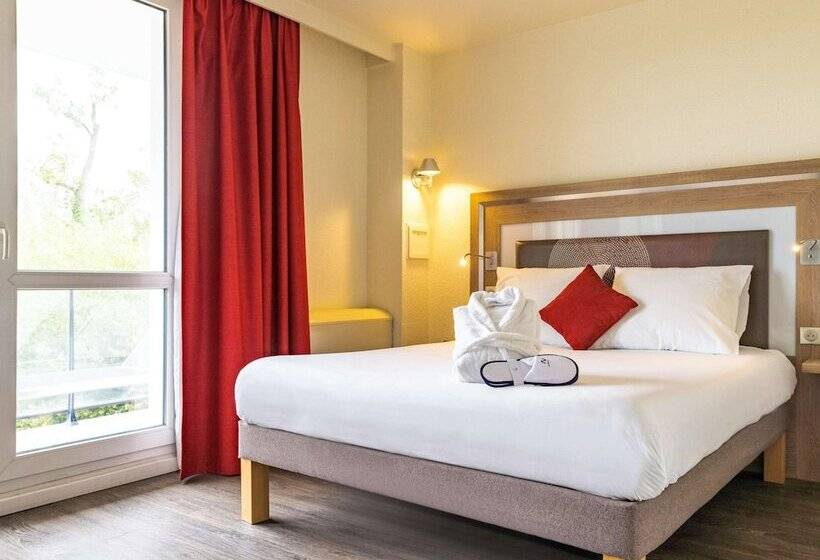 Люкс с Балконом, Novotel Senart Golf De Greenparc