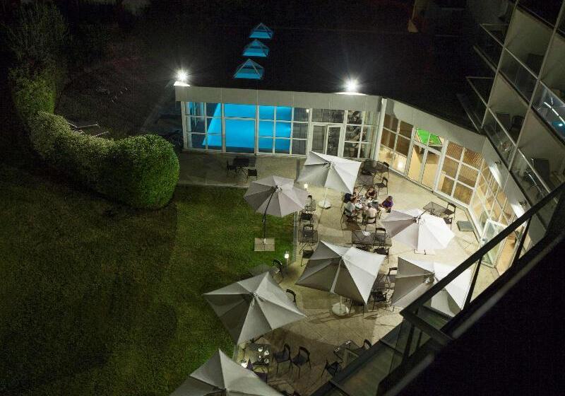 Номер Superior с Видом, Novotel Senart Golf De Greenparc