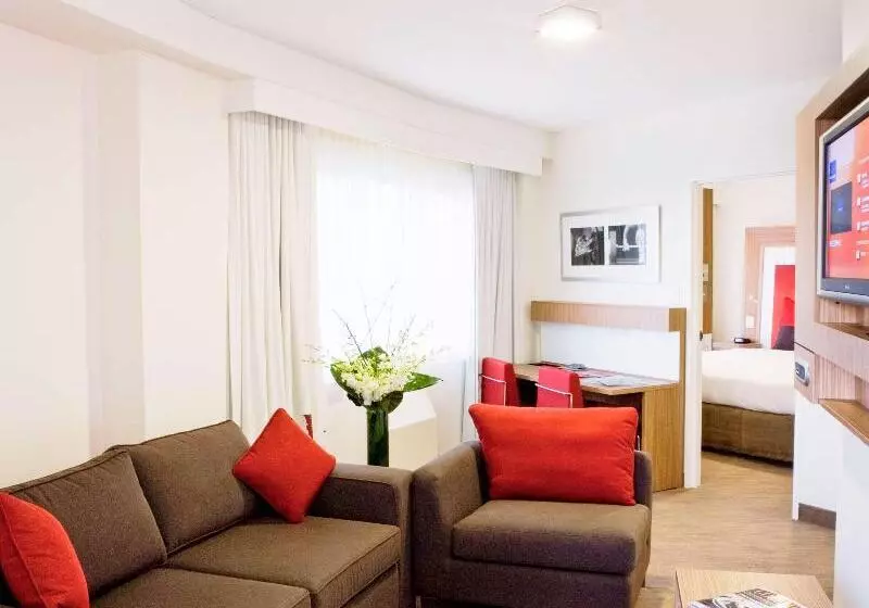 スーペリアースイート, Novotel Sydney Olympic Park