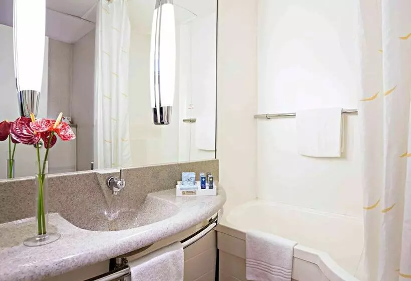 اتاق استاندارد, Novotel Torino Corso Giulio Cesare
