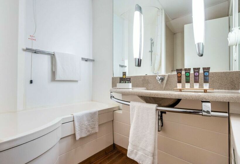 اتاق استاندارد, Novotel Torino Corso Giulio Cesare
