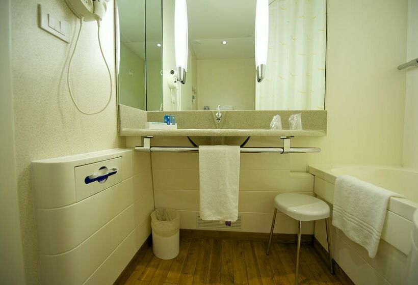 اتاق استاندارد, Novotel Torino Corso Giulio Cesare
