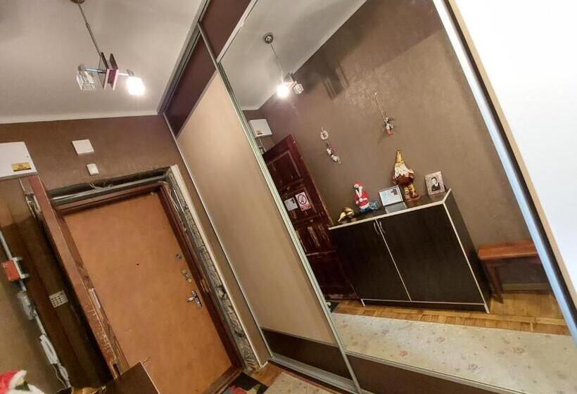 1 Szobás Deluxe Apartman, Alabama