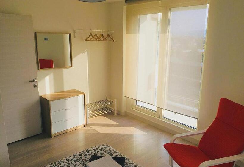 آپارتمان 2 خوابه, Mdm Sky Apartments