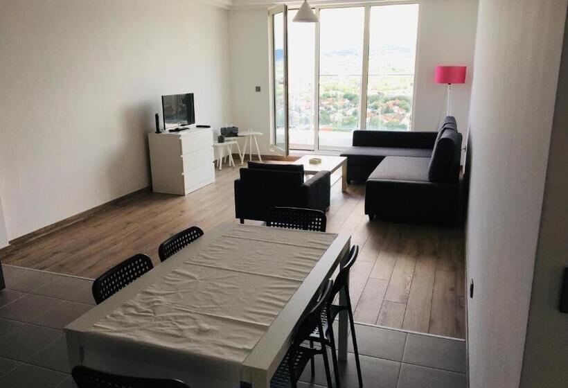 آپارتمان 3 خوابه, Mdm Sky Apartments