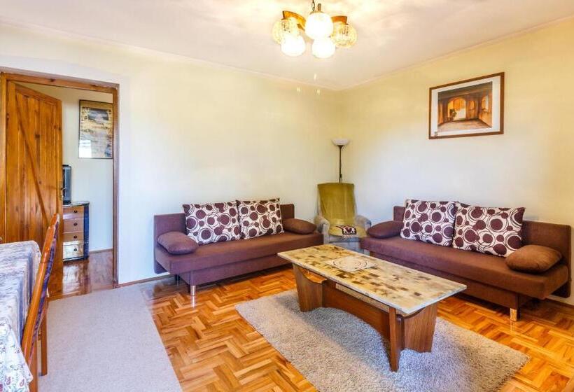 سوییت, Guest House Vila Djokic