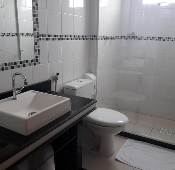 חדר סטנדרט לשלושה עם מרפסת, Pousada Reserva Do Sahy