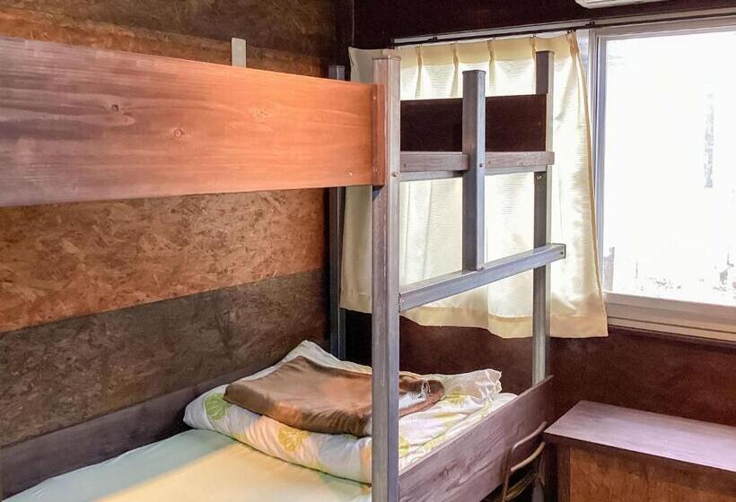 חדר סטנדרט עם מיטת קומתיים, Sesoko Island Guest House Kafuu Village