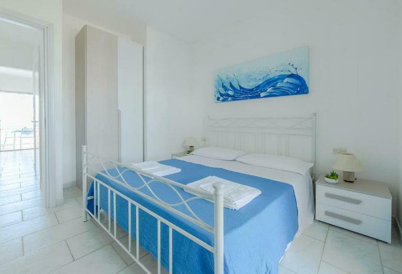 דירת חדר נוף לים, Spiaggia Bianca Apartments