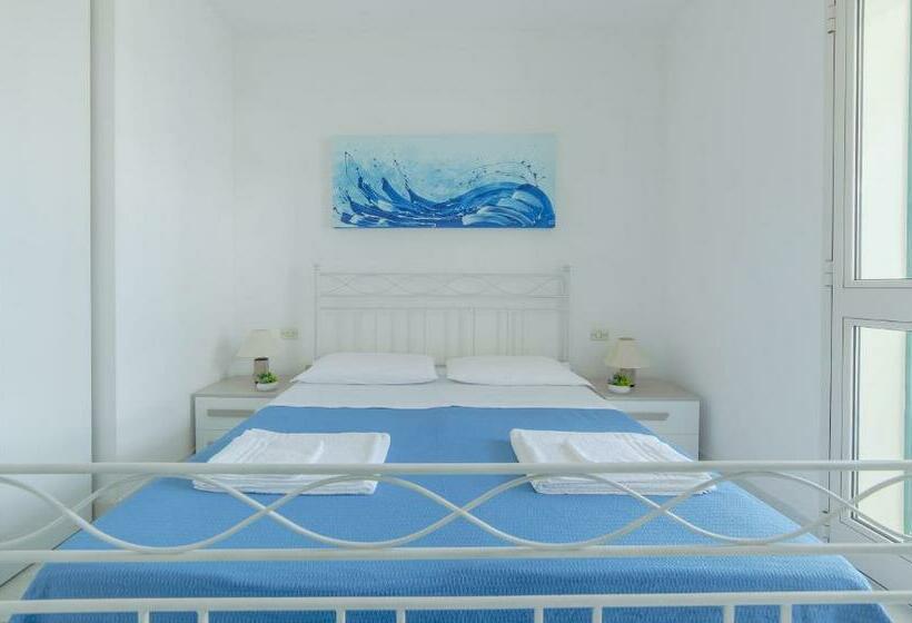 דירת חדר נוף לים, Spiaggia Bianca Apartments