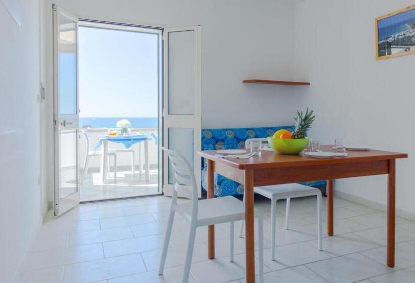 Апартаменты 1 Спальня Вид на Море, Spiaggia Bianca Apartments