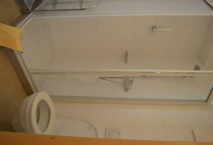 إستديو قياسى مزود بشرفة, Appartement Hotel Sonneck