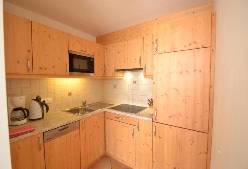 شقة ديلوكس غرفتين نوم, Appartement Hotel Sonneck