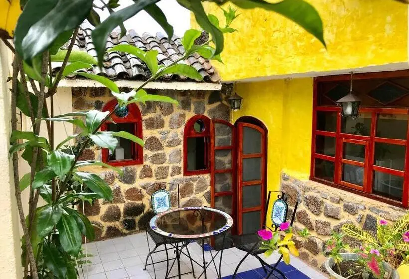 Comfort Kolmen Hengen Huone, Casa Del Lago Lodging House