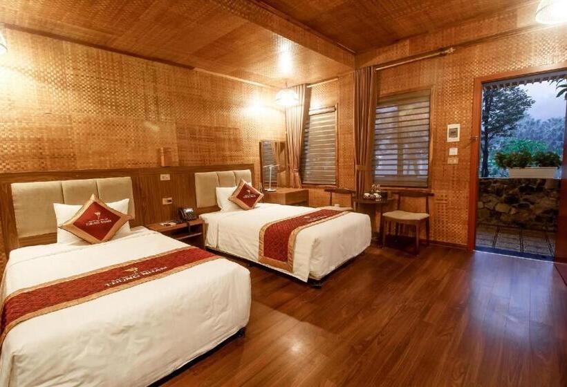 سوییت لوکس, Thung Nham Resort