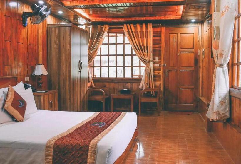 Deluxe Suite King Bed, Thung Nham Resort