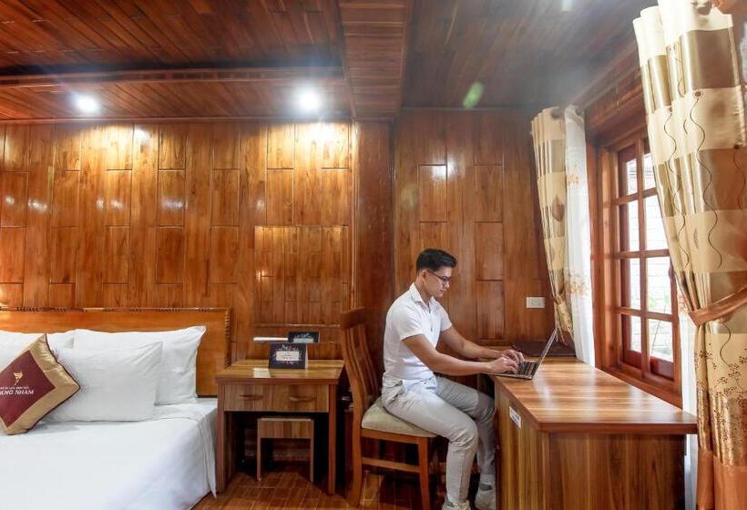 Suite Deluxe Cama King, Thung Nham Resort