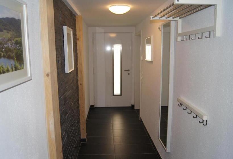 خانه 1 خوابه, Wein  & Ferienhaus Jörg Weirich