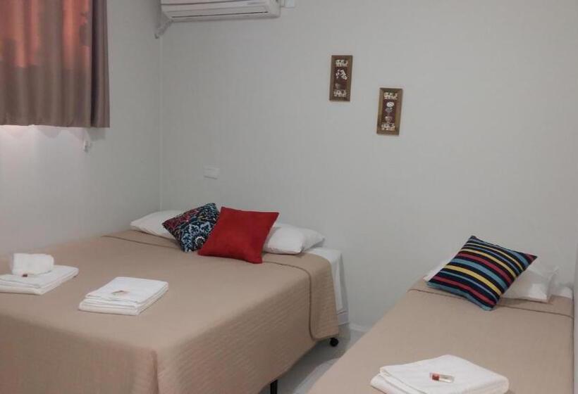 اتاق استاندارد سه نفره, Cantinho Delmar