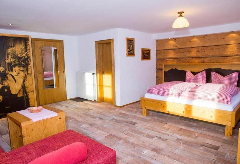 Comfort room with balcony, Gästehaus Fritz