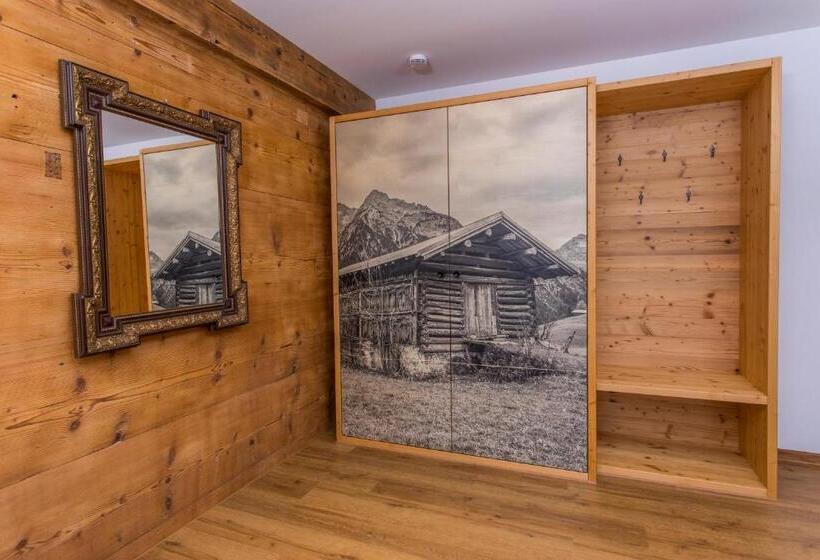 带阳台套房, Gästehaus Fritz