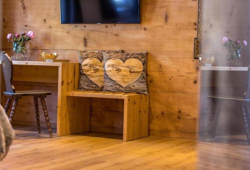 带阳台套房, Gästehaus Fritz