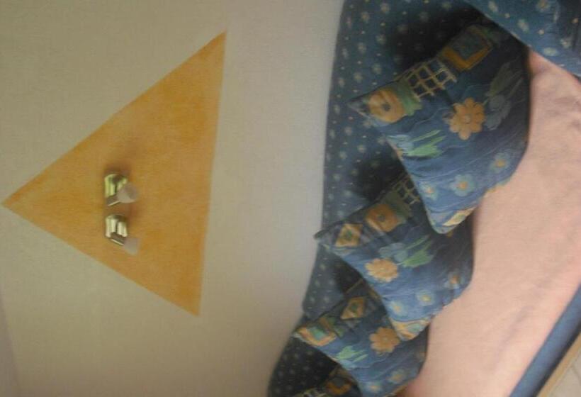 Apartament 1 Dormitori amb Balcó, Landhaus Granat