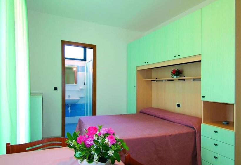 Студио Стандарт с Балконом, Residence Margherita