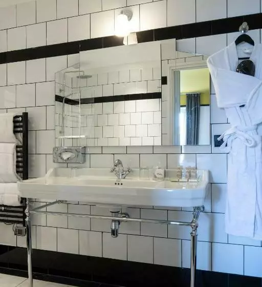ジュニアスイート, Best Western Premier Hotel Roosevelt