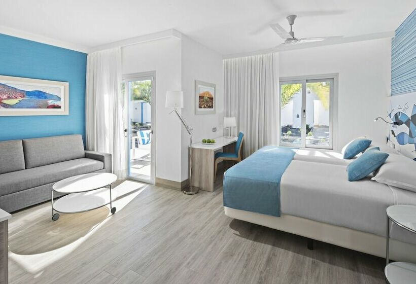 컴포트 주니어 스위트, Elba Lanzarote Royal Village Resort